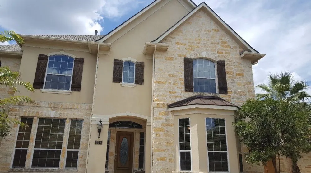 Trusted yard cleanup service for homes across Fair Oaks Ranch, TX - Elliott’s Curb Appeal