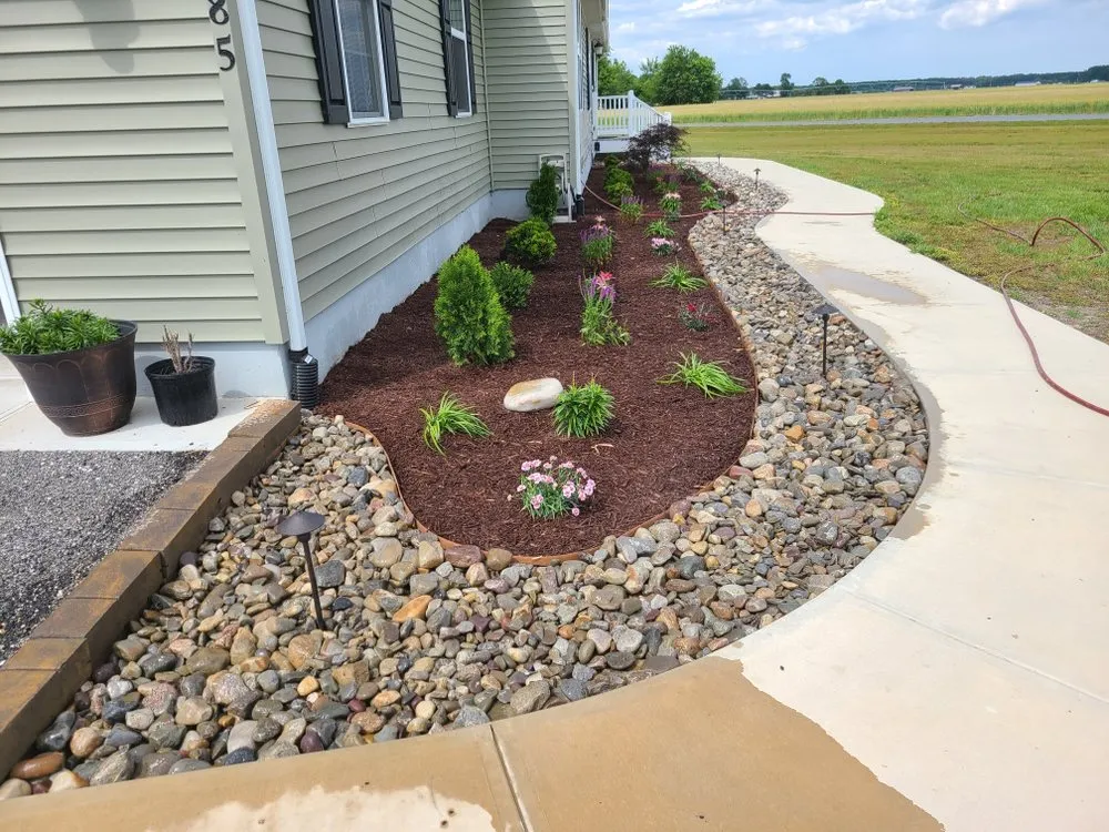 Local garden landscaping experts serving Delmar, DE - Elliott’s Land Management