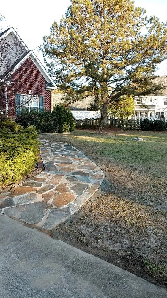 Local garden landscaping in Goldsboro, NC - Elliott's Lawn care