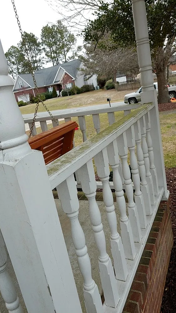 Top-rated lawn care service in Goldsboro, NC by Elliott's Lawn care