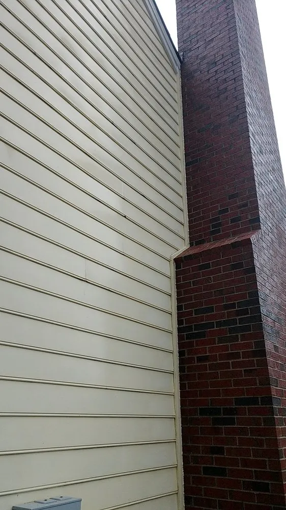 Trusted lawn care service experts serving Goldsboro, NC - Elliott's Lawn care