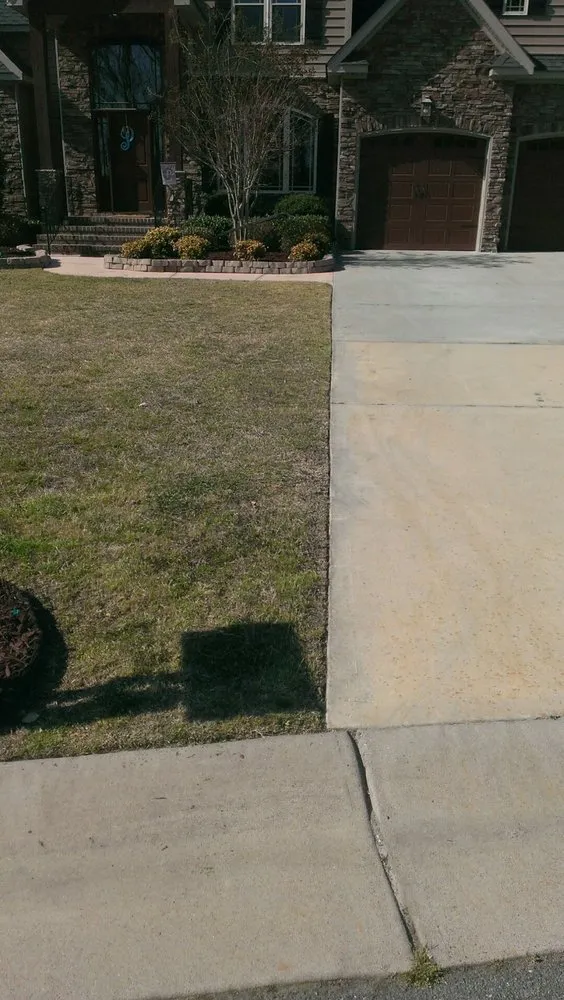 Reliable garden landscaping in Goldsboro, NC - Elliott's Lawn care