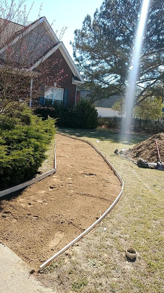 Reliable lawn care service in Goldsboro, NC - Elliott's Lawn care