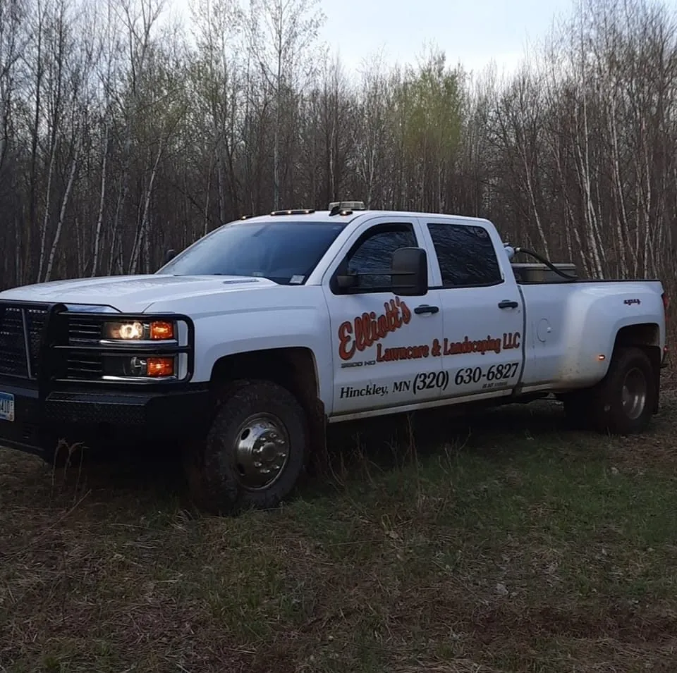 Reliable lawn care service in Hinckley, MN - Elliott's Lawncare & Landscaping LLC