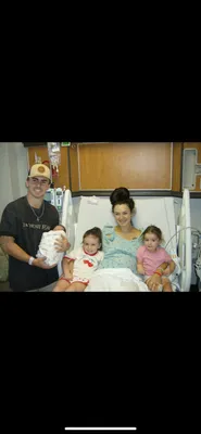 Elliott’s Pressure Washing Logo