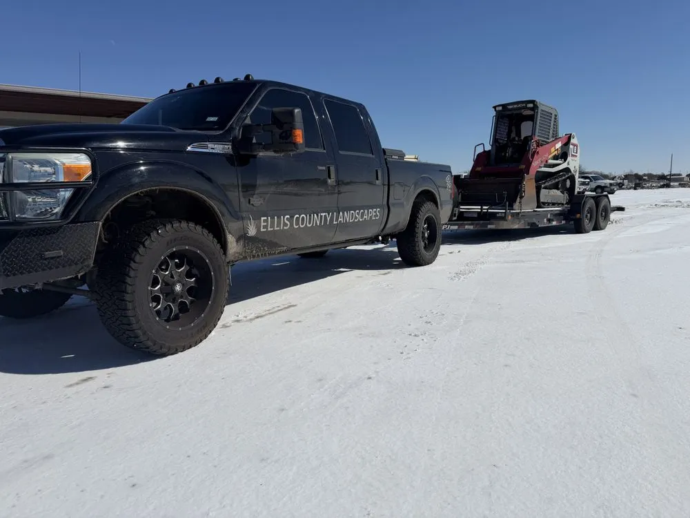 Top-rated landscape design for residential properties in Waxahachie, TX by Ellis County Landscapes