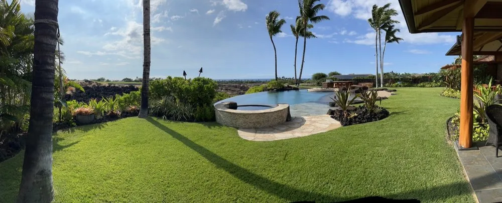 Trusted lawn care service experts serving Kailua-Kona, HI - Ellis Landscape Development