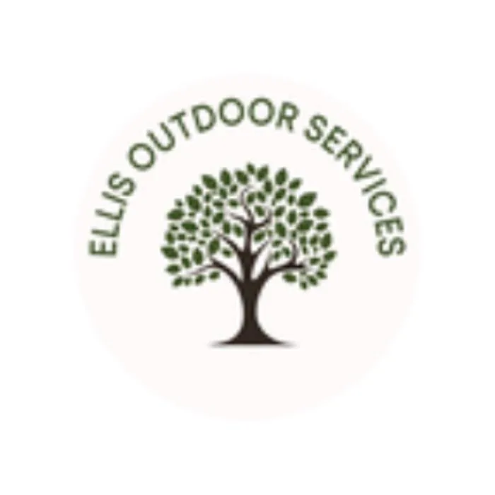 Expert lawn mowing service in Culpeper, VA by Ellis Outdoor Services