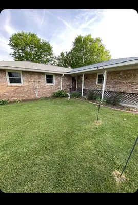 Ellsworth Landscaping Logo