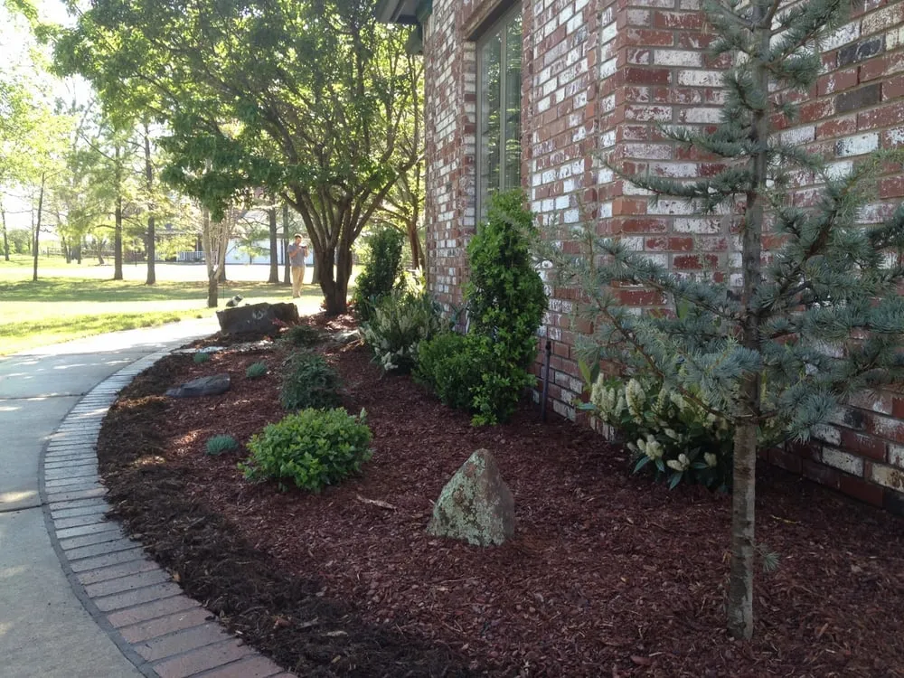 Custom garden landscaping in Tulsa, OK - Elm Creek Landscape and Design