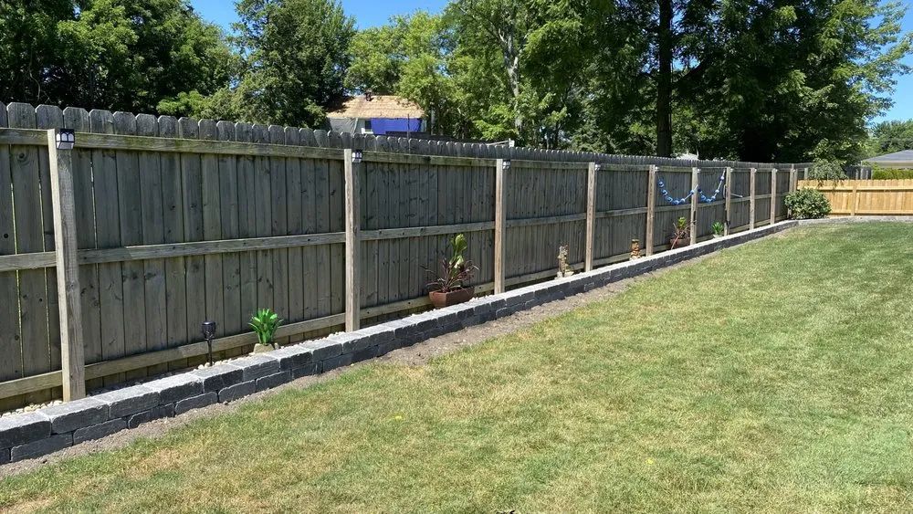 Reliable lawn care service in Lakewood, OH by Elm Rose Gardens