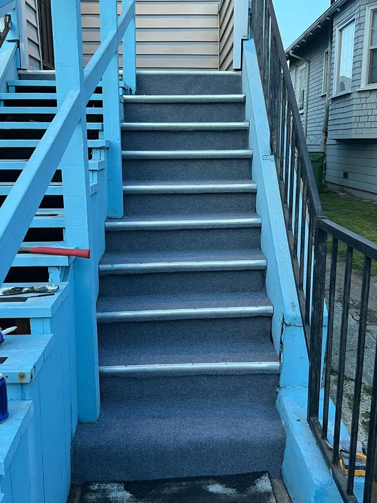 Professional yard cleanup service for beautiful yards in Oakland, CA by Elmer PG Landscaping Construction