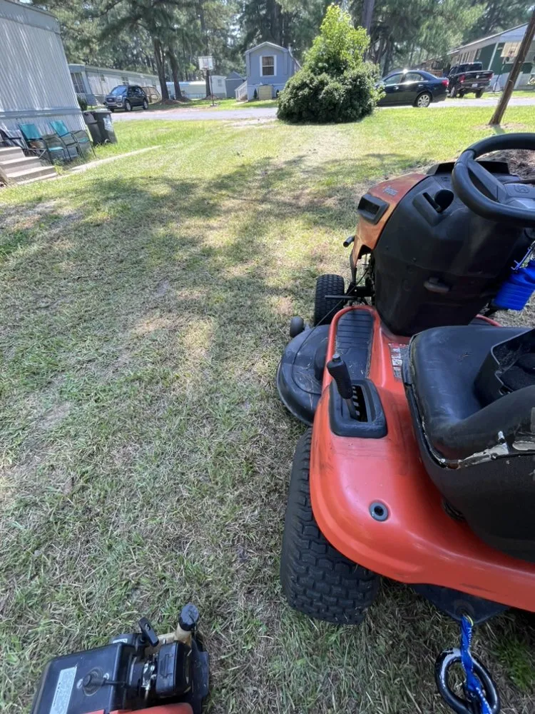 Top-rated lawn care service in Smithfield, NC by Elmercutsyards