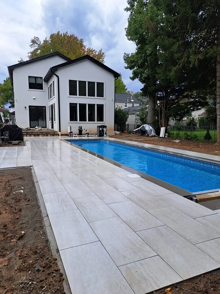 Affordable yard cleanup service in Palisades Park, NJ by Elmis Y Gray Landscaping