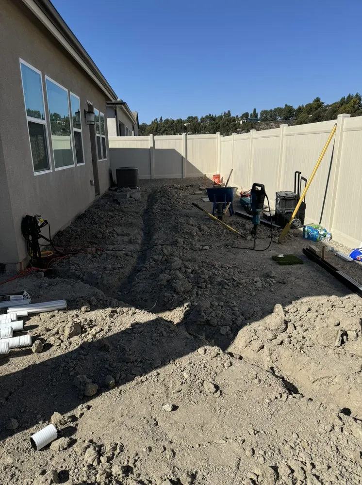 Local landscaping services for year-round maintenance in Vista, CA by ELMT Landscape