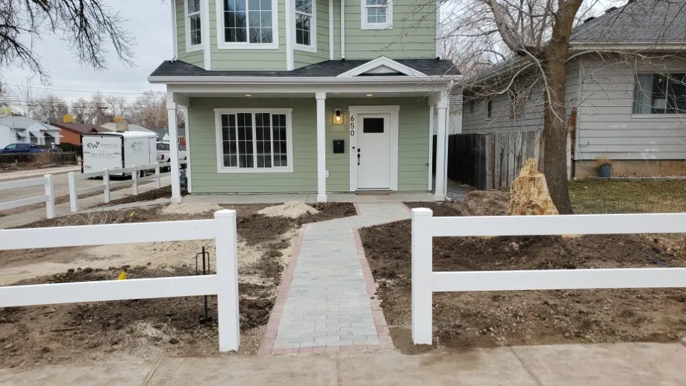 Top-rated yard cleanup service for residential properties in Bountiful, UT by ElmWood Landscape