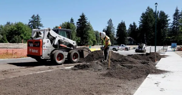 Professional garden landscaping experts serving Bountiful, UT - ElmWood Landscape