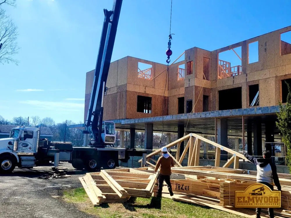 Professional lawn care service in Bergenfield, NJ by Elmwood Services