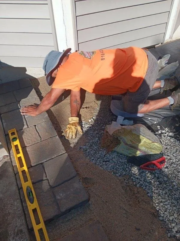 Top-rated residential landscaping experts serving Kansas City, MO - Eloge & Sons Lawn Tree Snow Removal