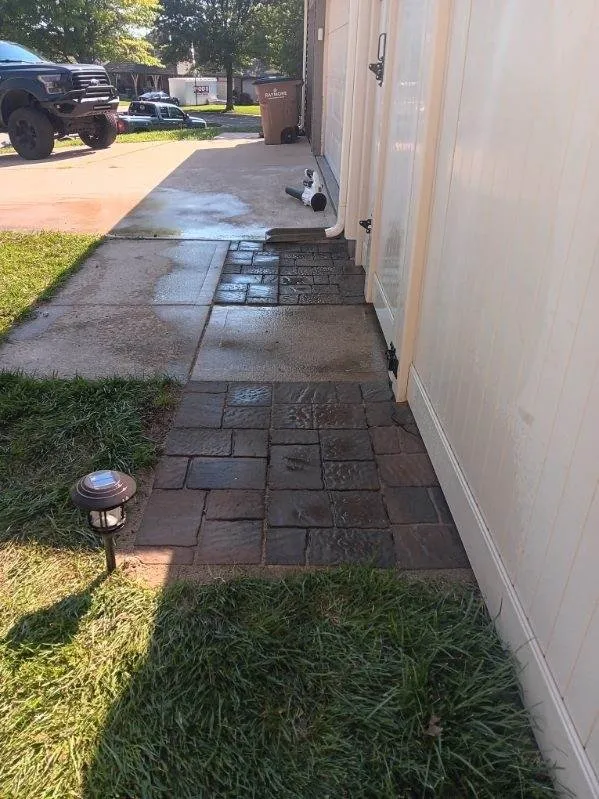 Professional lawn mowing service for beautiful yards in Kansas City, MO by Eloge & Sons Lawn Tree Snow Removal