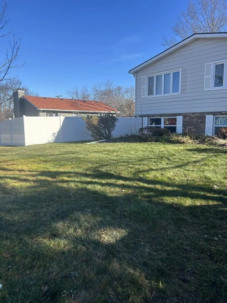 Professional garden landscaping experts serving Lake County, IL - Eloiza Landscaping