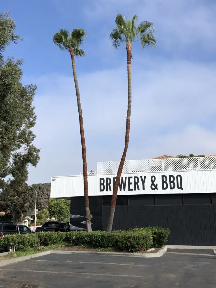 Affordable lawn mowing service in Carlsbad, CA - Eloy’s Tree Care Service