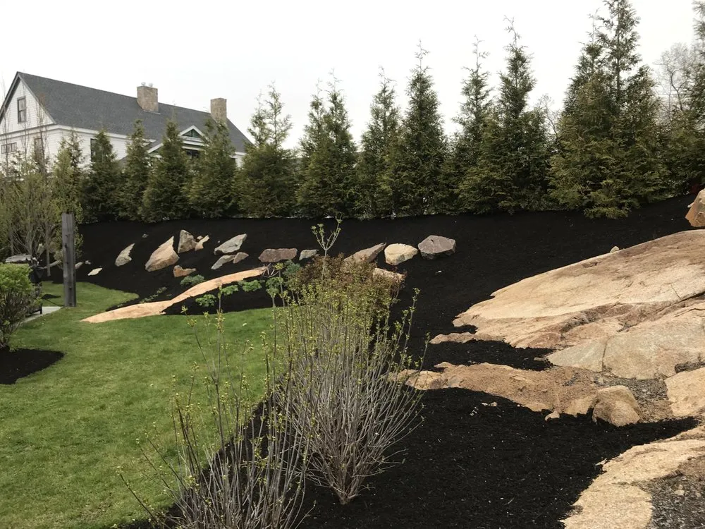 Custom lawn mowing service in Lynn, MA - ELP Landscaping & Construction