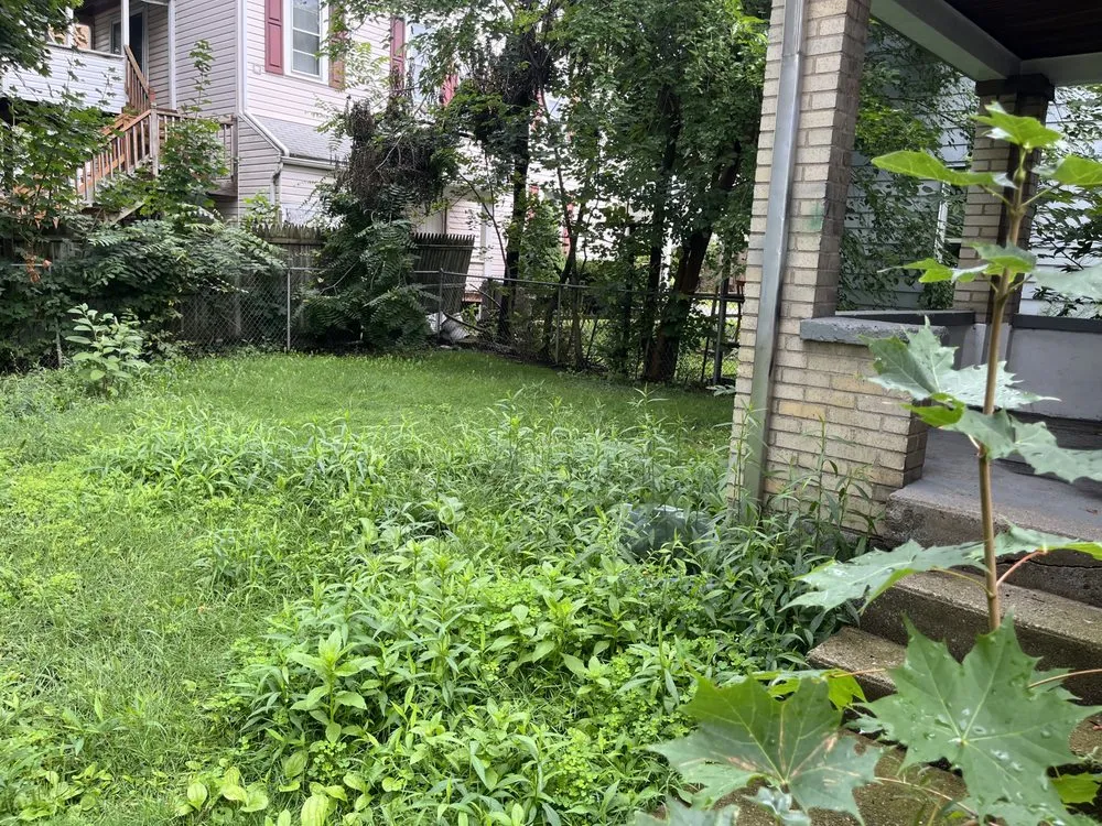 Custom landscaping services in Butler, PA - El's Lawn Service