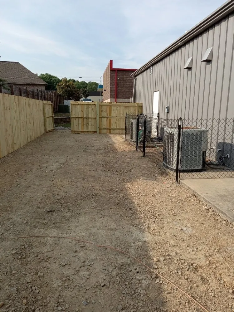 Professional landscape installation experts serving Little Rock, AR - Els Lawn Service