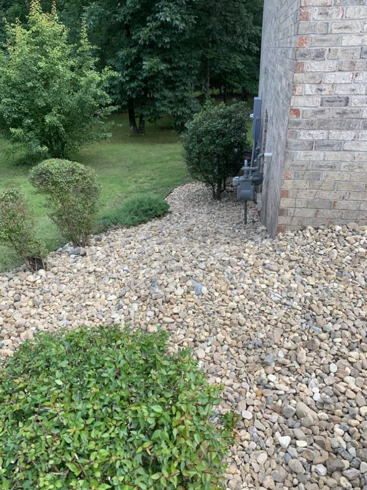 Top-rated landscaping services experts serving Little Rock, AR - Els Lawn Service