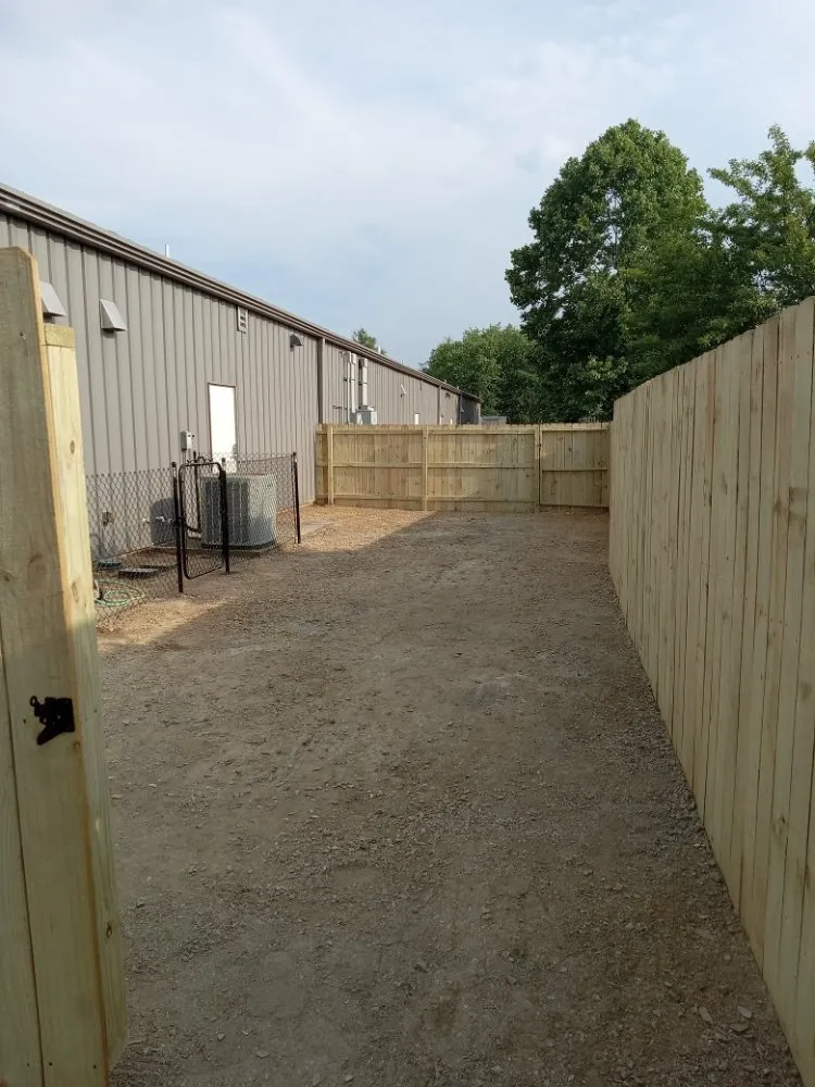 Affordable residential landscaping experts serving Little Rock, AR - Els Lawn Service