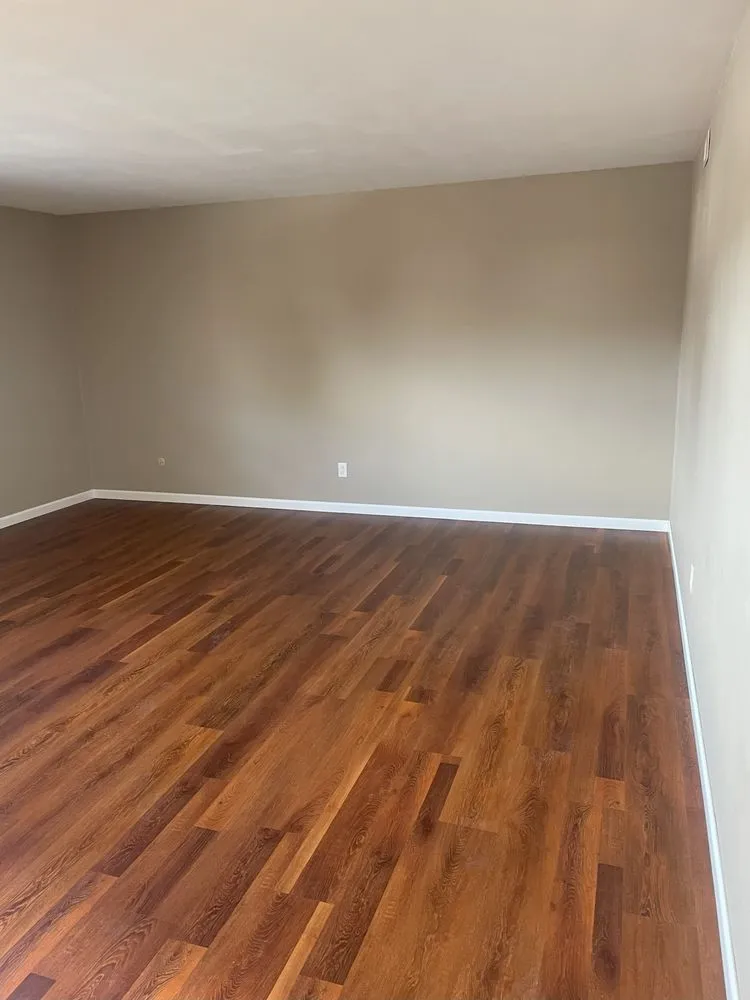 Top-rated outdoor landscaping experts serving Freeburg, IL - Elser Lawn & Home