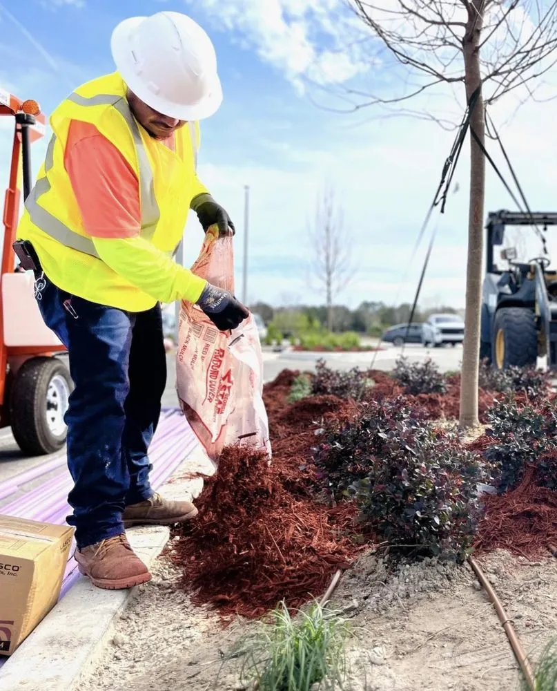 Top-rated landscape installation for year-round maintenance in Plant City, FL by ELT Landscape