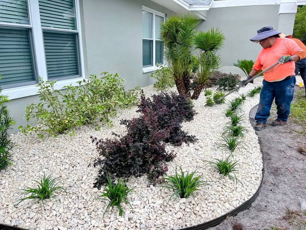 Professional garden landscaping experts serving Plant City, FL - ELT Landscape