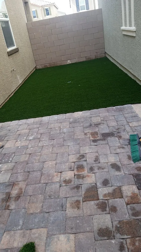 Top-rated yard cleanup service experts serving Las Vegas, NV - ELZ Handyman Service