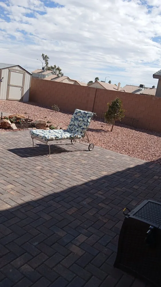 Affordable lawn mowing service in Las Vegas, NV - ELZ Handyman Service