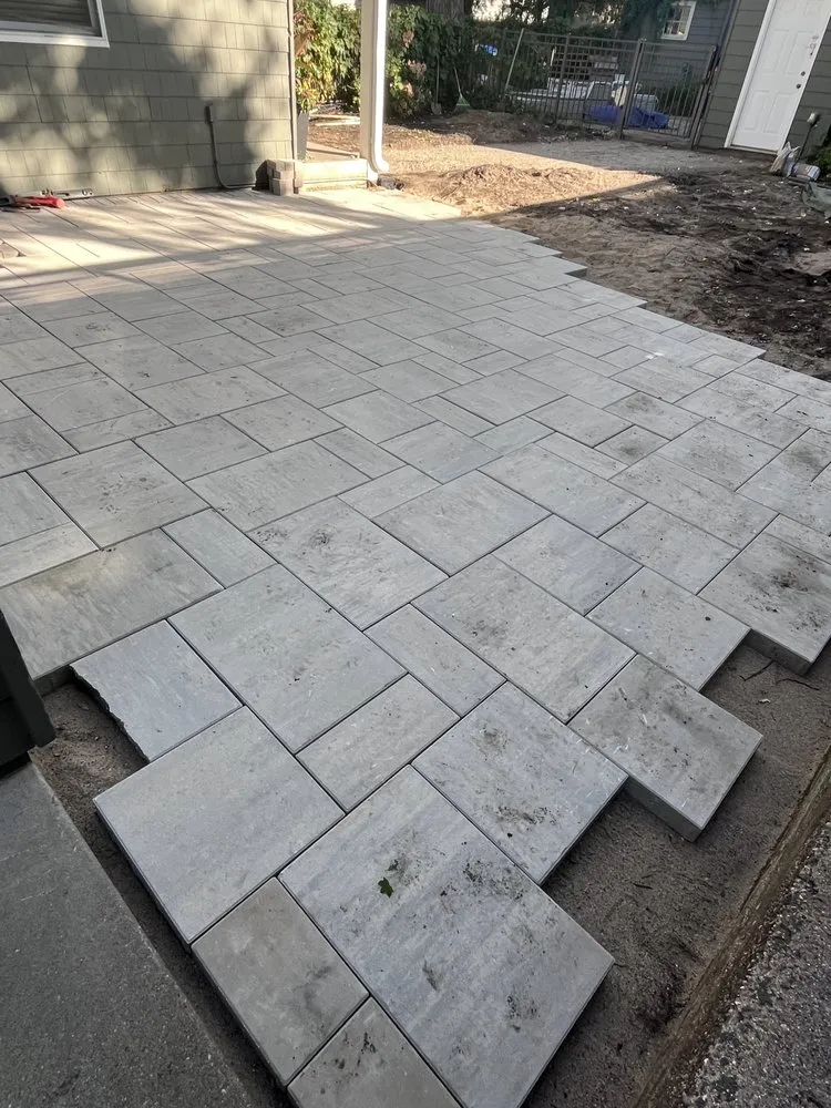 Reliable garden landscaping in Minneapolis, MN by ELZO Landscape & Design