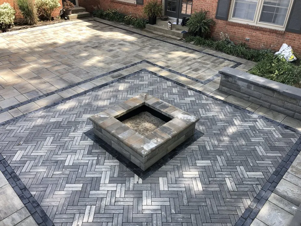 Expert outdoor landscaping in Franklin, IN - E&M Land Services