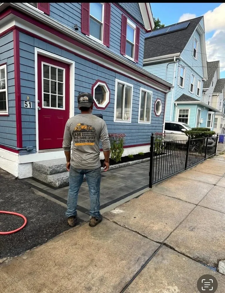 Custom landscape installation experts serving Lynn, MA - E&M Landscaping & Construction