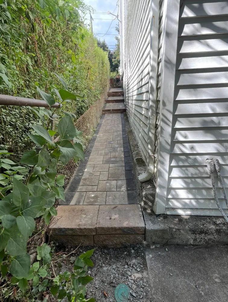 Expert garden landscaping for homes across Lynn, MA - E&M Landscaping & Construction