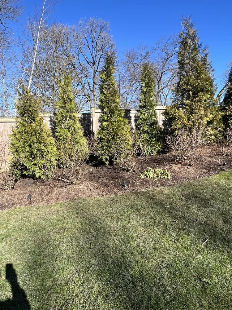 Top-rated garden landscaping experts serving Waukegan, IL - EM Landscaping