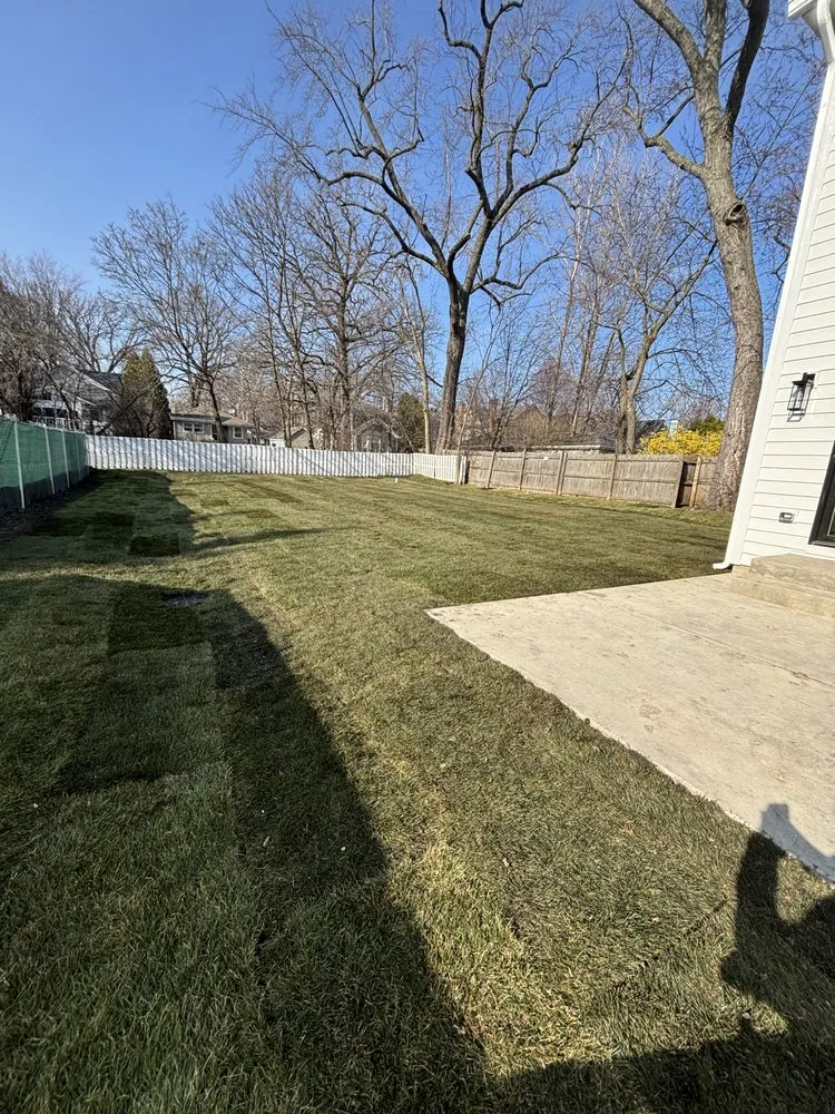 Affordable yard maintenance near you in Waukegan, IL by EM Landscaping