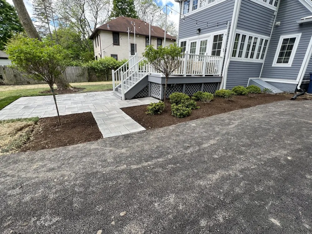 Local lawn care service in Waukegan, IL by EM Landscaping