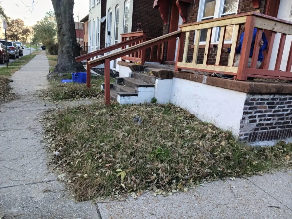 Top-rated yard maintenance in Granite City, IL by Emanuel Landscape & Maintenance