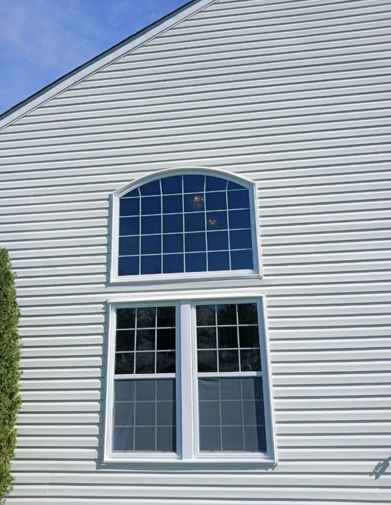 Professional landscape design for year-round maintenance in Columbia, MD by Emanuel Landscaping