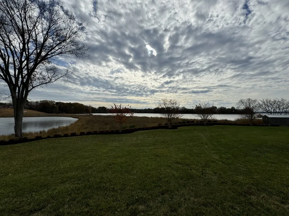 Affordable landscaping services experts serving Marlow Heights, MD - Emanuel Landscaping