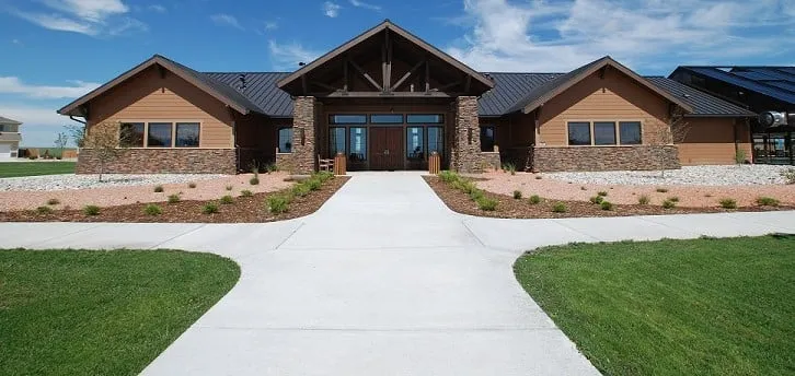 Reliable yard maintenance experts serving Colorado Springs, CO - Embassy Site Management