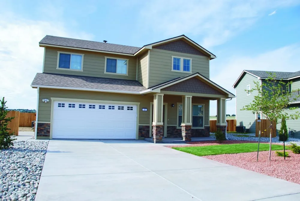 Trusted lawn mowing service in Colorado Springs, CO - Embassy Site Management