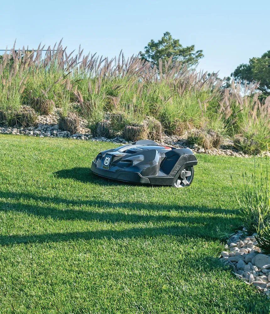 Trusted yard cleanup service in Highland, UT - Embla Robotics