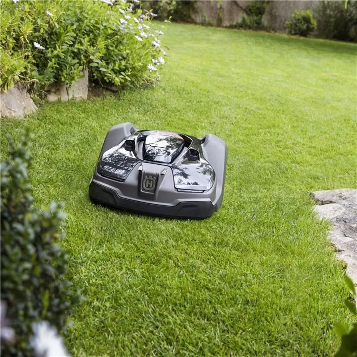 Professional lawn care service in Highland, UT - Embla Robotics